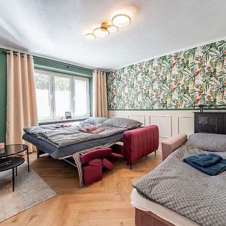 Luxusny Apartman Pri Nemocnici Кошице Екстер'єр фото