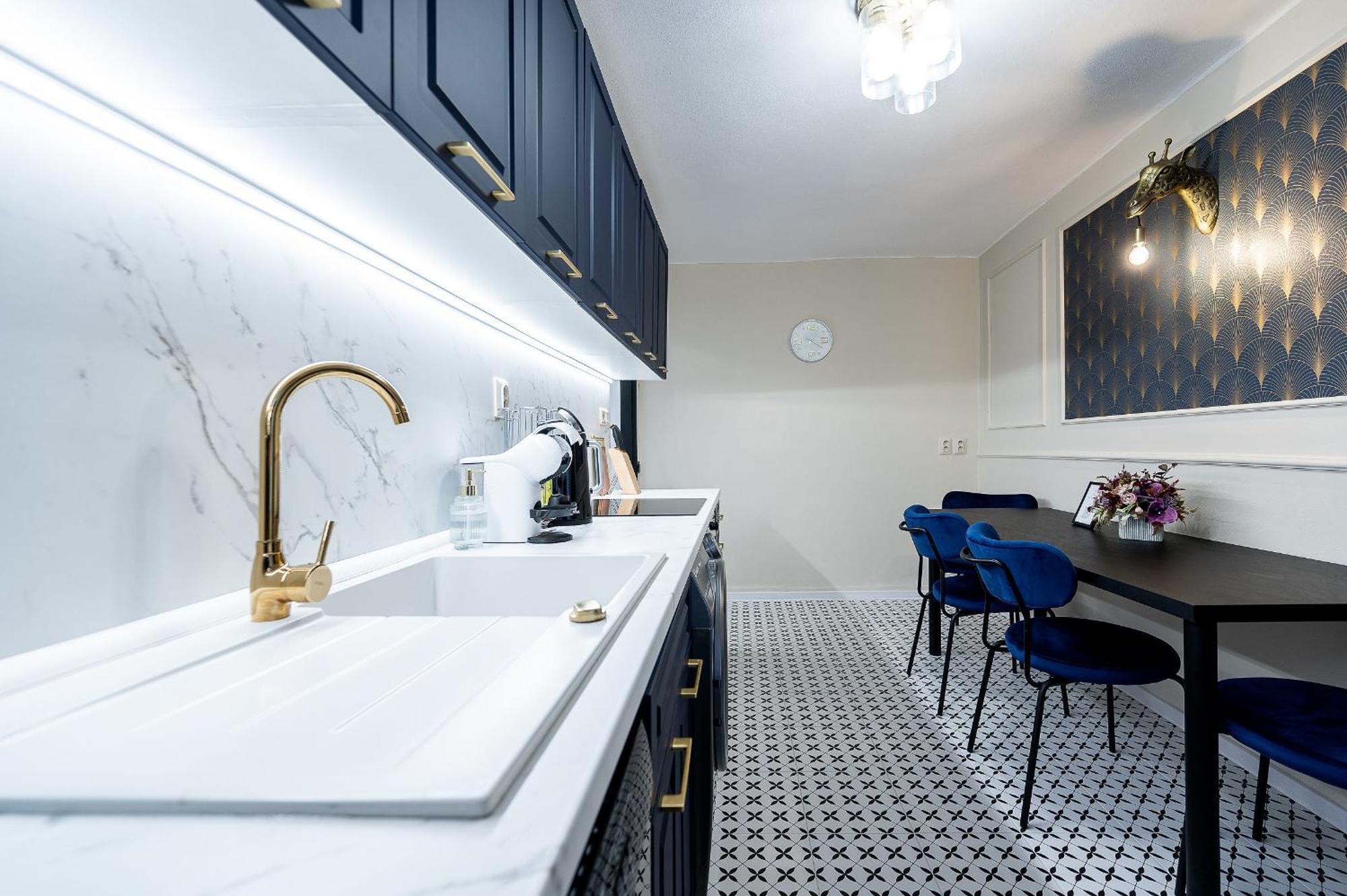 Luxusny Apartman Pri Nemocnici Кошице Екстер'єр фото